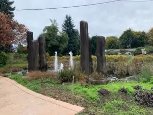 2023-10-15 Falling Waters Gardens large fountain
