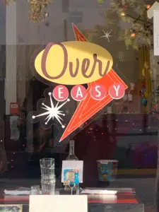 2023-10-26 Overeasy Cafe2