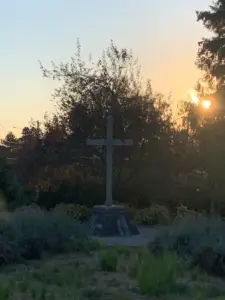 2022-09-26 cross at St Lukes Episc Gresham OR