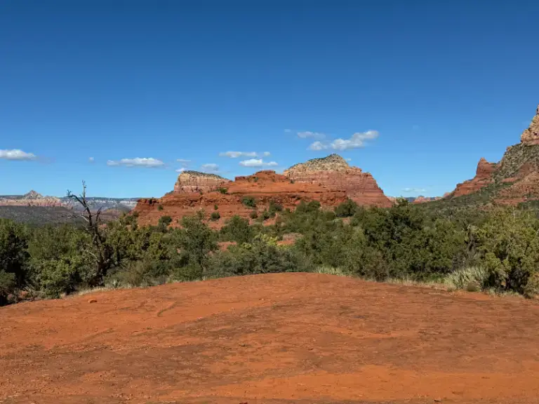 Scenery around Bell Rock, Sedona, AZ