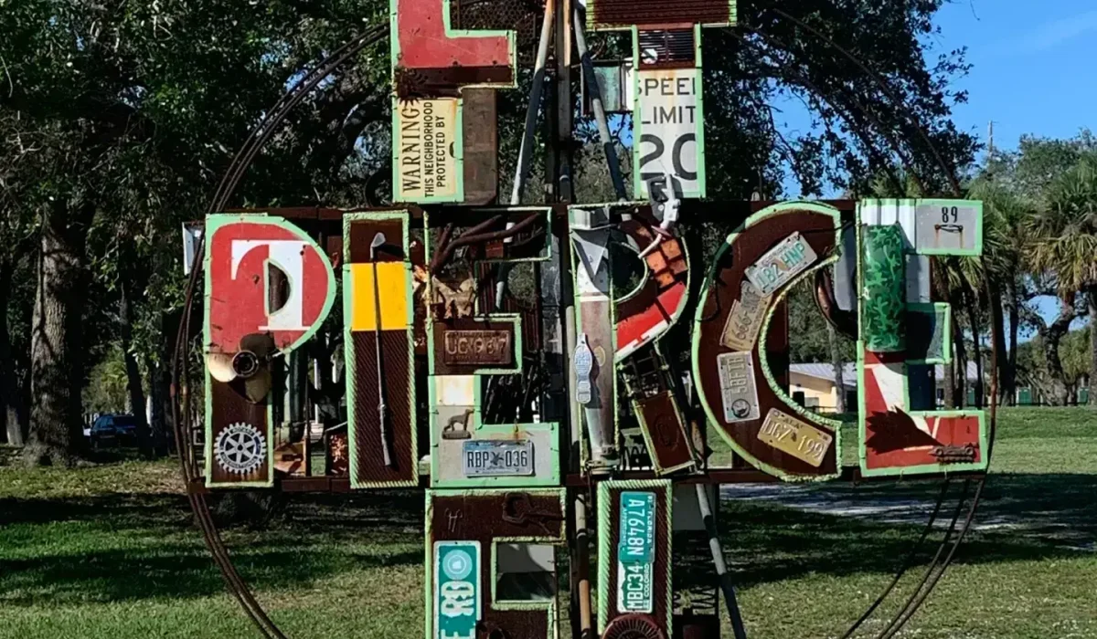 2022-11-24 Ft Pierce art