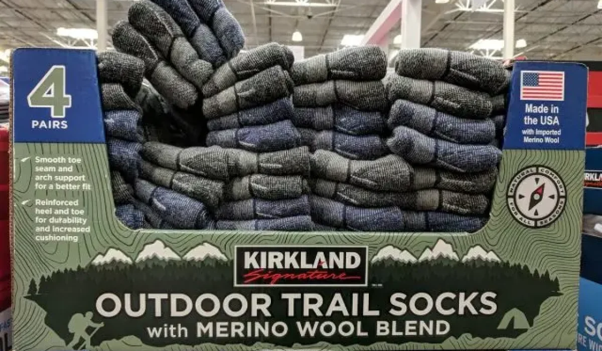 Kirkland-Signature-Mens-Merino-Wool-Socks-Costco-7-640x480